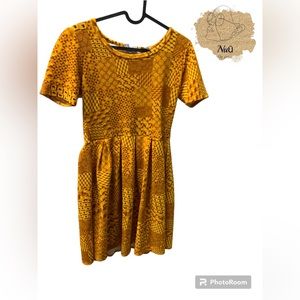 LulaRoe Mustard Print Mini Dress Small